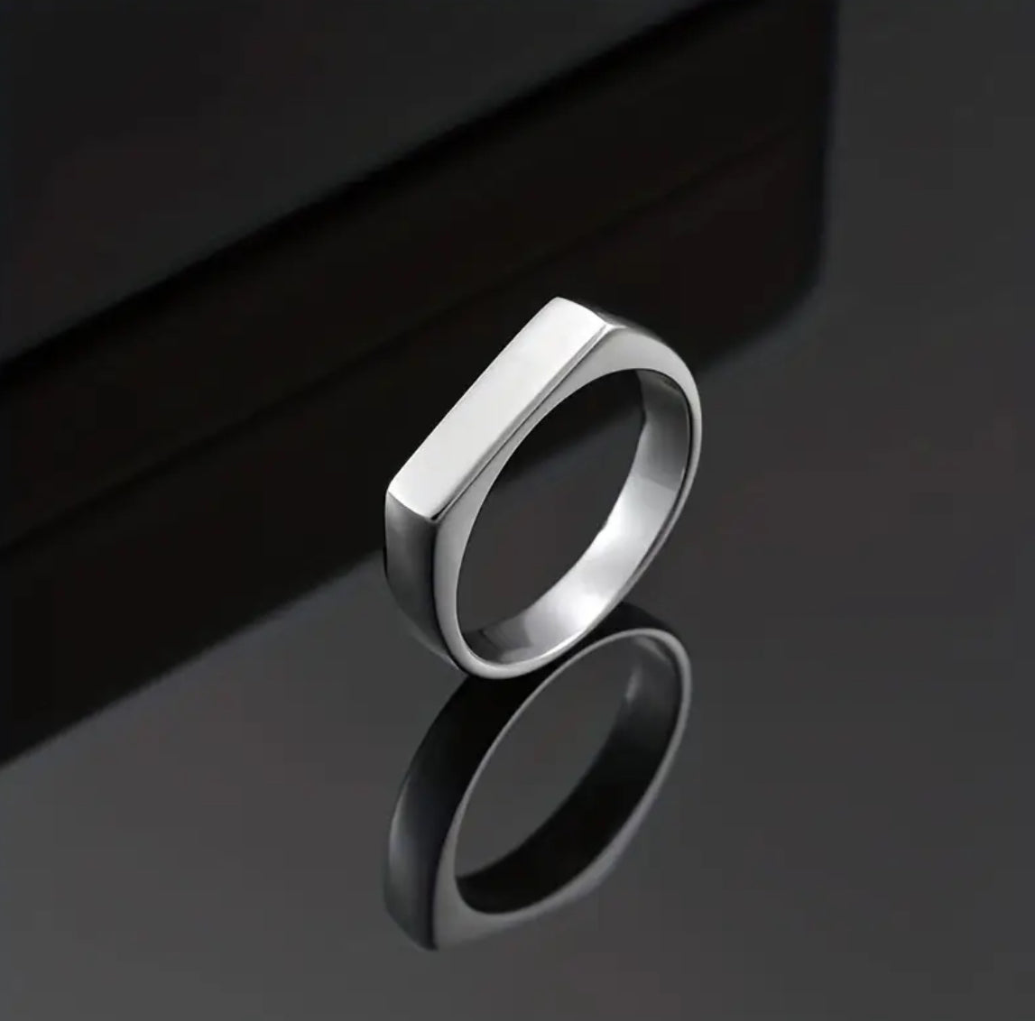 Regal Ring