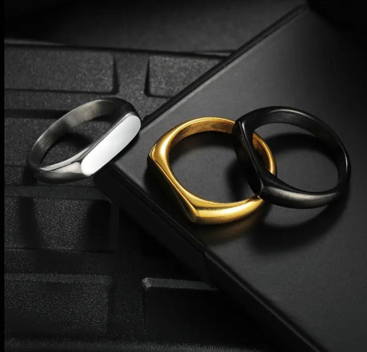 Regal Ring