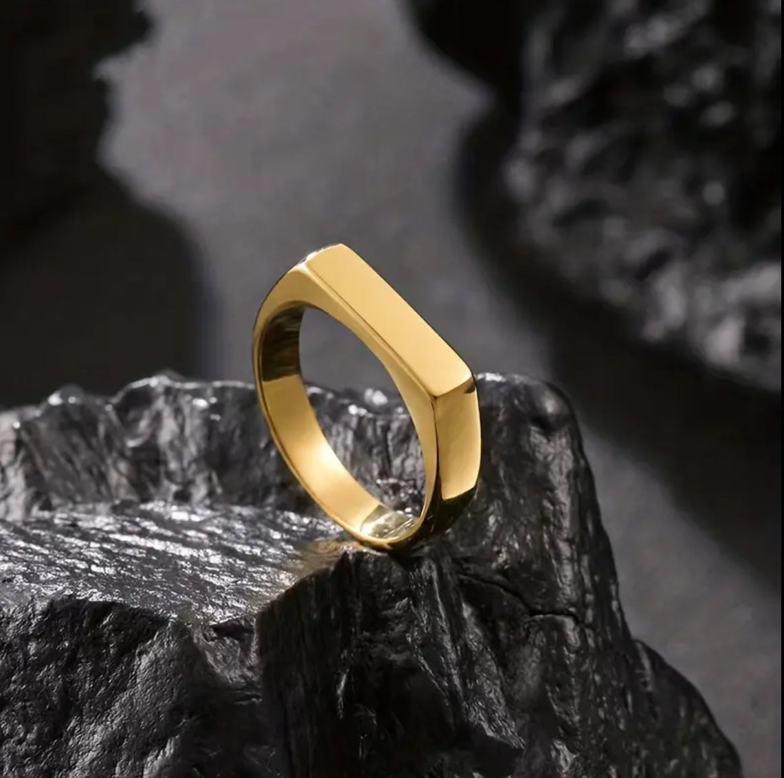 Regal Ring